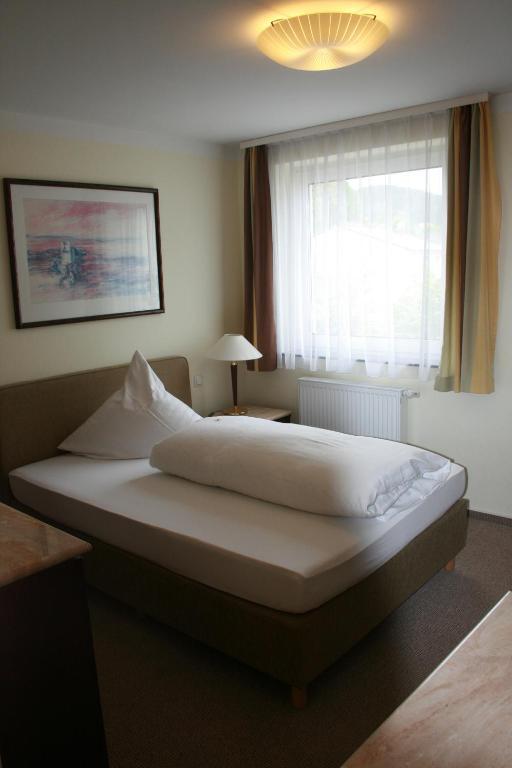Hotel-Restaurant Stollen Мехерних Номер фото
