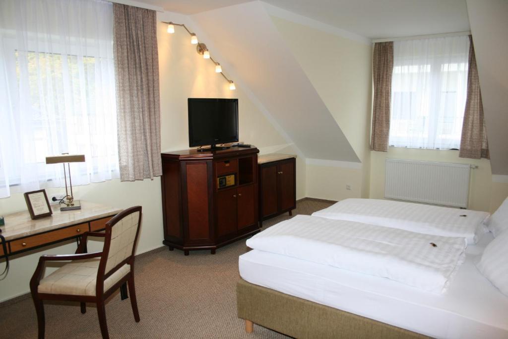 Hotel-Restaurant Stollen Мехерних Номер фото